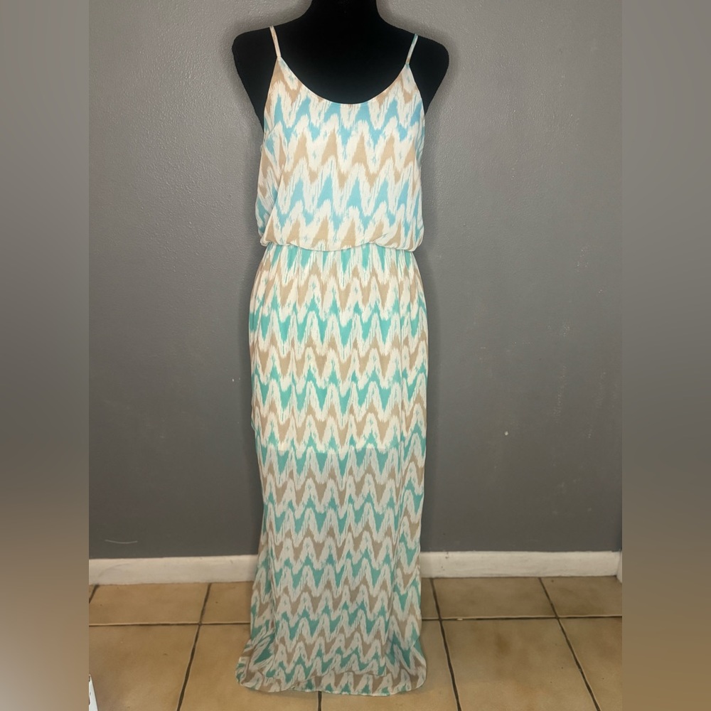 CHARMING CHARLIE Teal Chevron Maxi Dress Women’s Size Small